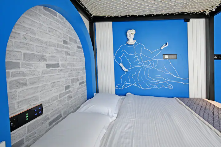 Greek Santorini Blue : With Coastal Hammock Vibe