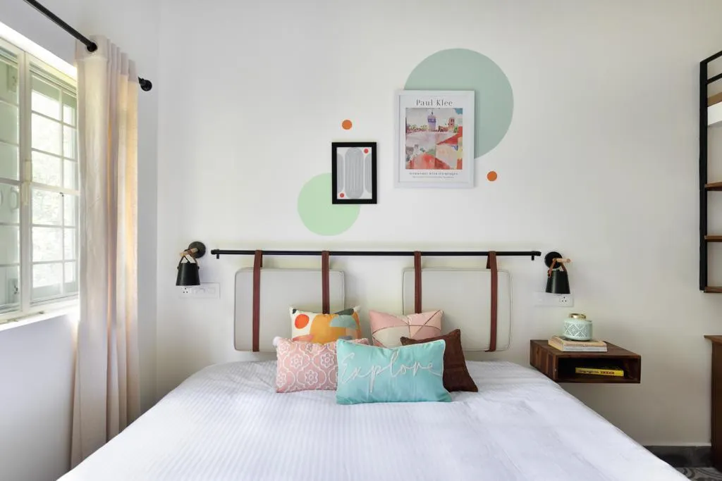 Amelie-Chic-European-Bliss