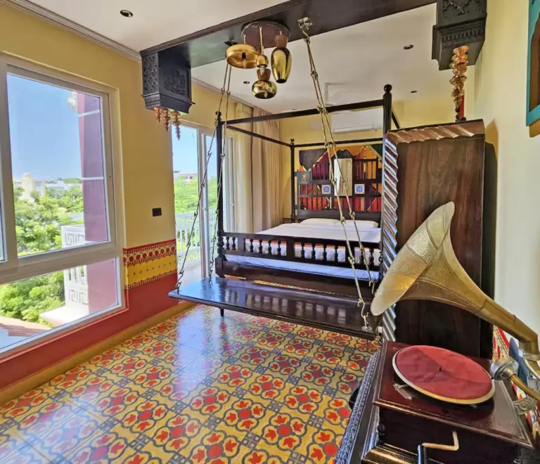 Heritage-Haven-The-Chettinad-Suite-tub-img-768x660