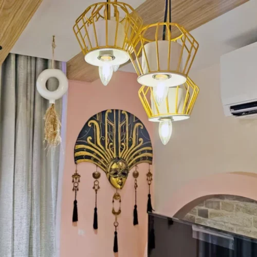 Mediterranean-Pink-Bunk-A-Seaside-Sanctuary-tub-img-768x660