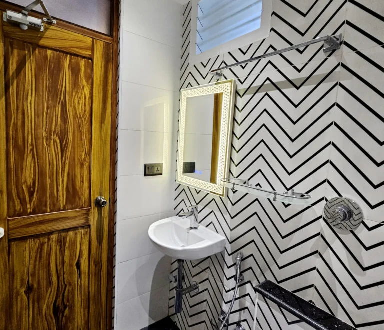 Room-304-–-Heritage-Haven-The-Chettinad-Suite