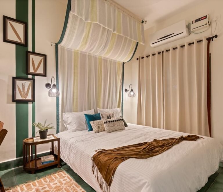 LD01-–-La-Boheme-Bohemian-Cozy-Haven