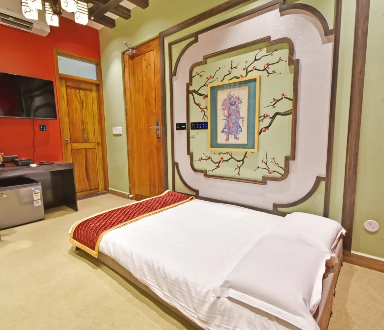 Room-203-–-Edo-Elegance-Japanese-Heritage-Hideaway