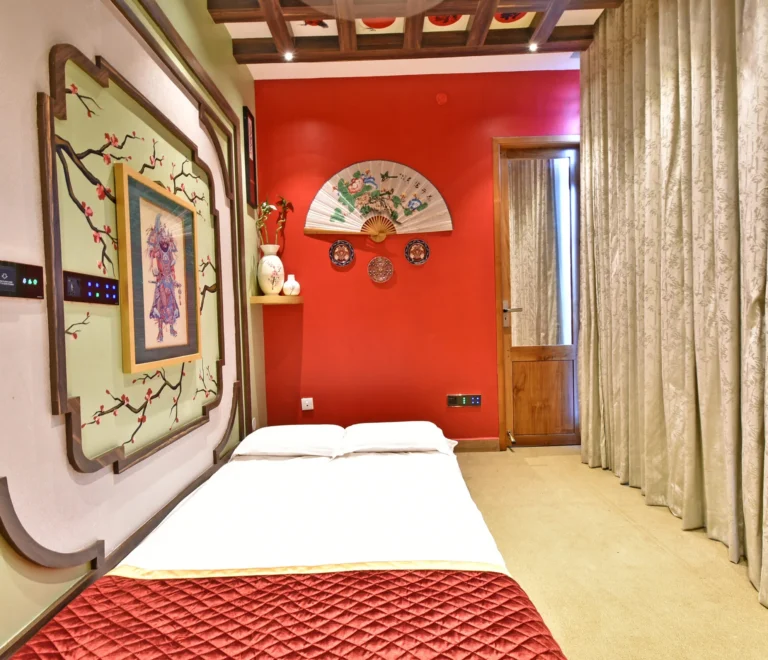 Room-203-–-Edo-Elegance-Japanese-Heritage-Hideaway